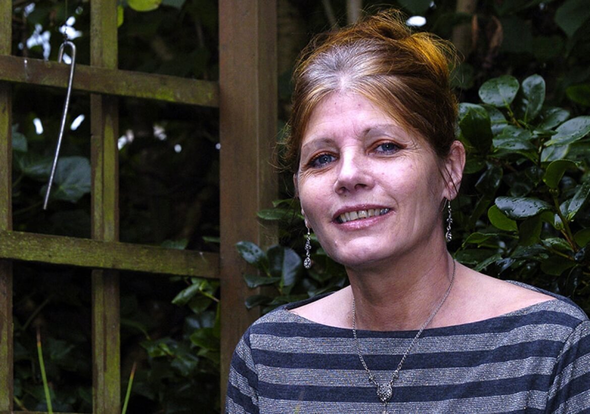 Neighbour of the Year - Lesley Pulman